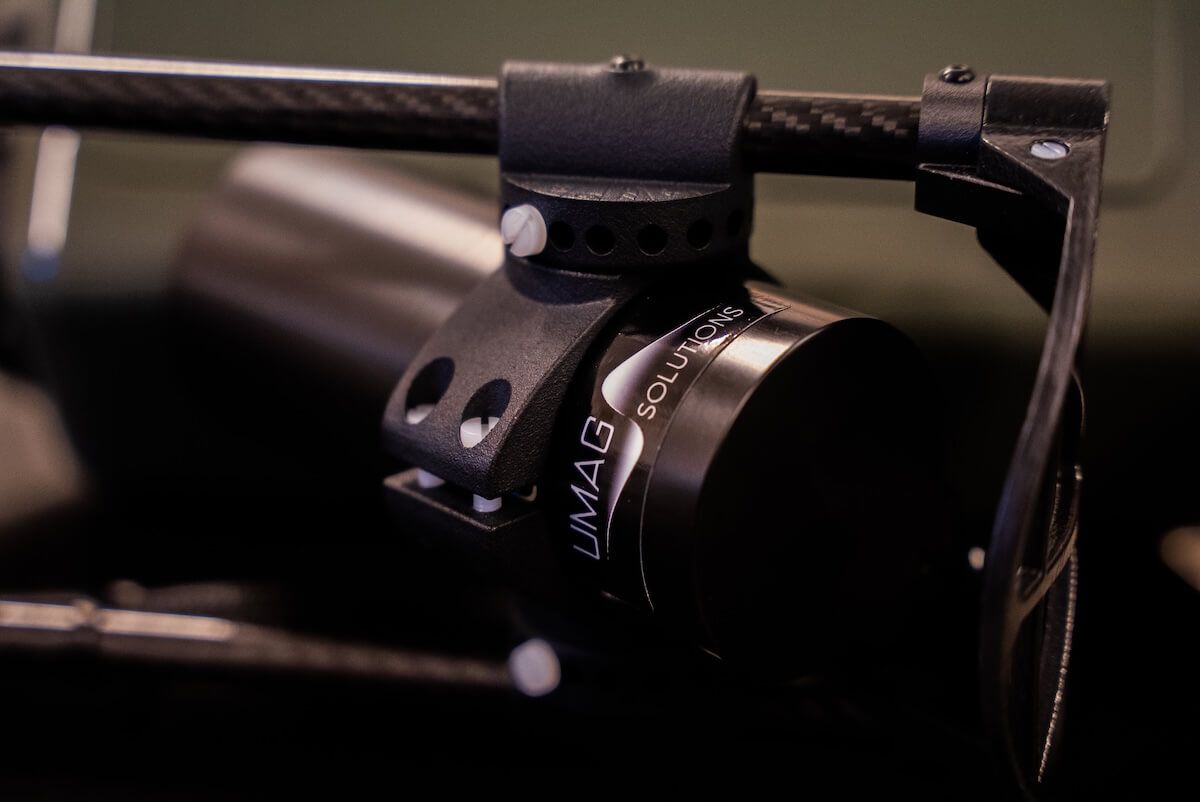 UMag v2mag closeup logo